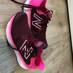 New Balance Fresh Foam sneaker size 7
